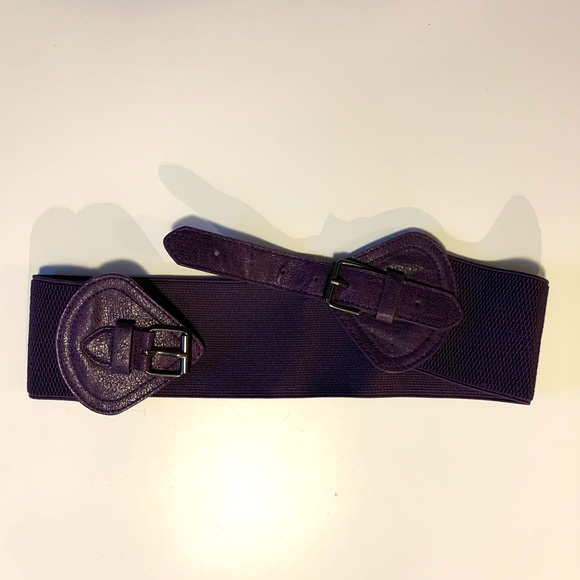 🍒5/$20🍒 Spring Purple Waistbelt - Picture 3 of 5